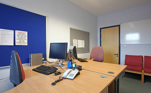 Office 01 ALG 09