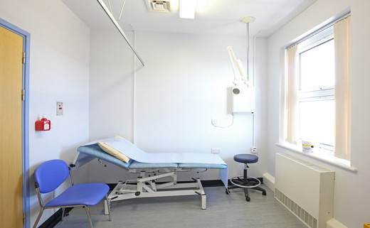 Examination room 01 AG 67