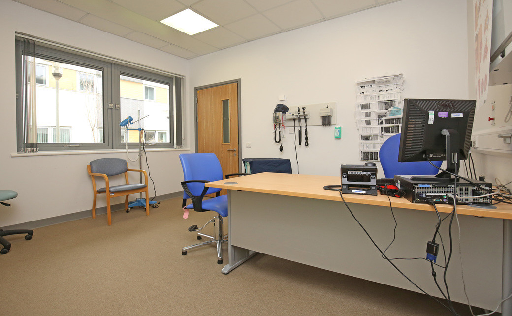 Consulting room OPD 076 NHS Open Space